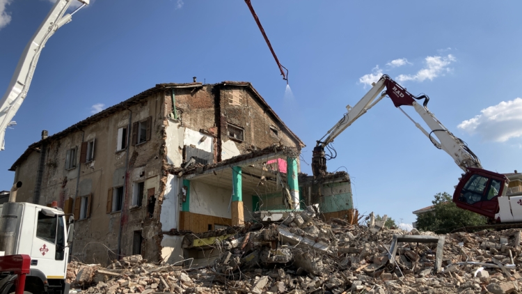 Demolizione fabbricati esistenti e Nuova costruzione di palazzina residenziale